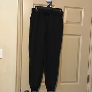 Lululemon joggers